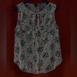 Anne Taylor Medium White Floral Blouse